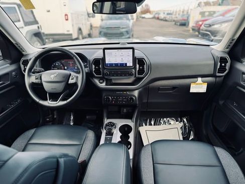 Used 2024 Ford Bronco Sport Outer Banks image 25