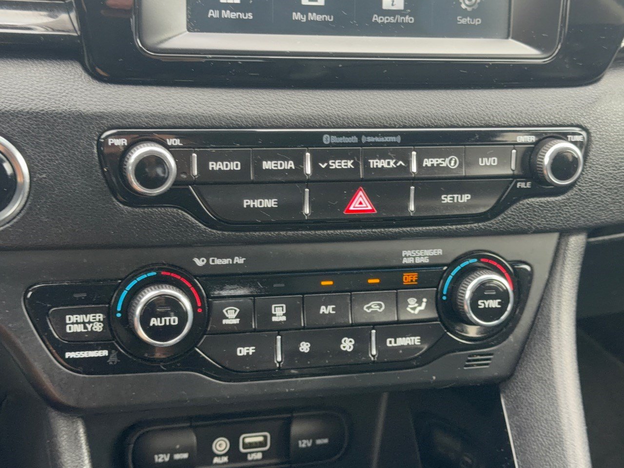 Used 2018 Kia Niro EX FWD image 22