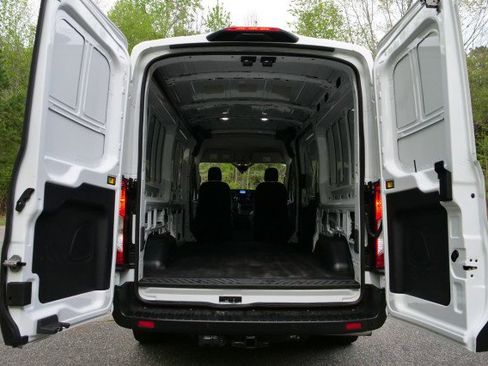 Used 2024 Ford Transit 350 148 Medium Roof AWD image 8