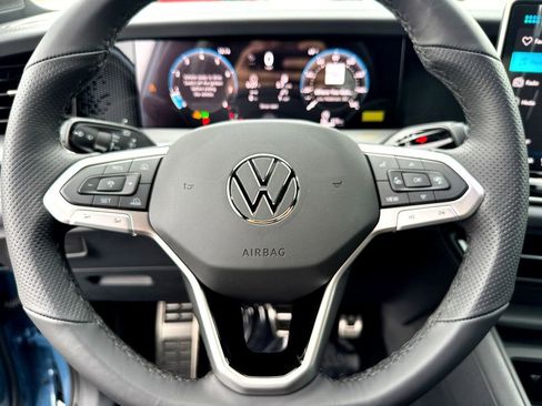 New 2026 Volkswagen Tiguan SE R-Line image 12