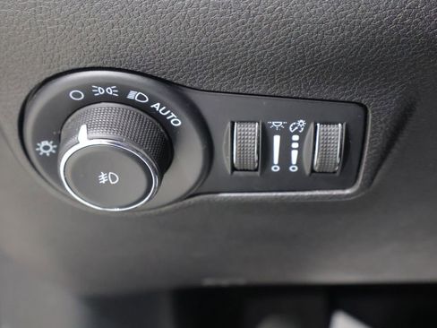 Certified 2022 Jeep Compass Latitude AWD/4WD image 32