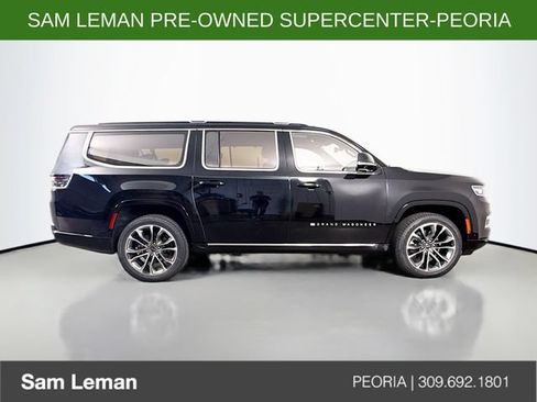 Used 2023 Jeep Grand Wagoneer L Series III w/ Rear Seat Video Group 1 AWD/4WD image 8