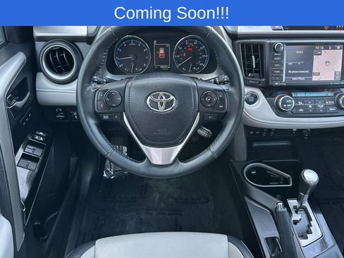 Used 2018 Toyota RAV4 Limited w/ Advanced Technology Package AWD/4WD image 15