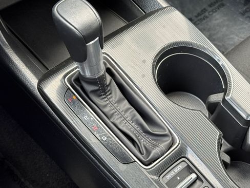 Used 2025 Honda Civic Sport image 18