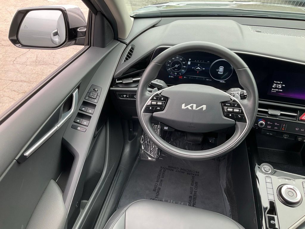 Used 2024 Kia Niro Wind FWD image 37