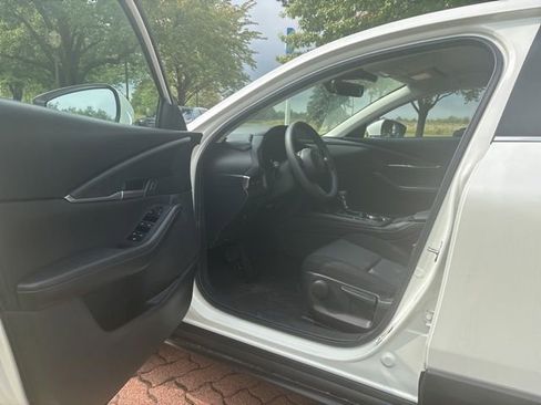 New 2025 MAZDA CX-30 AWD 2.5 S image 11