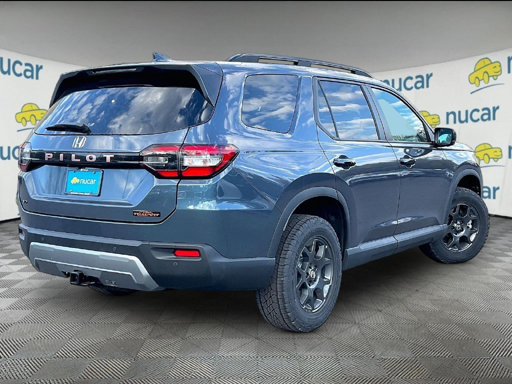 New 2026 Honda Pilot TrailSport image 7