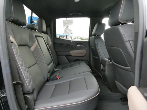 Certified 2024 GMC Canyon Denali image 16