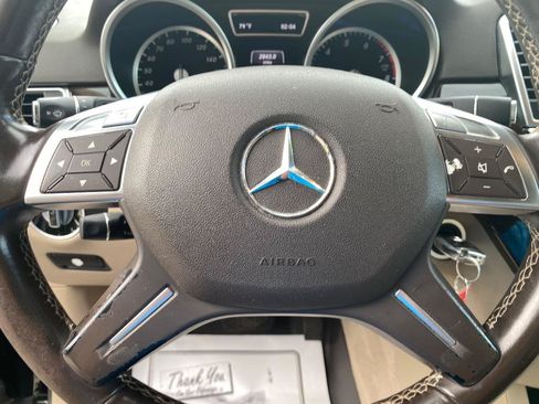 Used 2013 Mercedes-Benz ML 350 4MATIC image 32