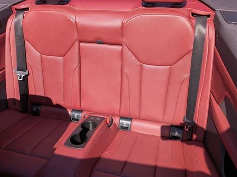 Used 2023 BMW M440i Convertible w/ Premium Package image 19