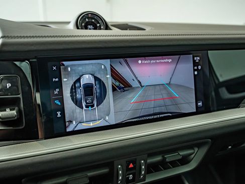 Certified 2025 Porsche Cayenne E-Hybrid Coupe AWD/4WD image 28