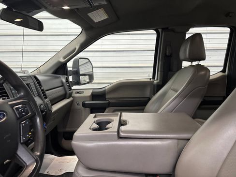 Used 2020 Ford F250 XL w/ Power Equipment Group AWD/4WD image 20