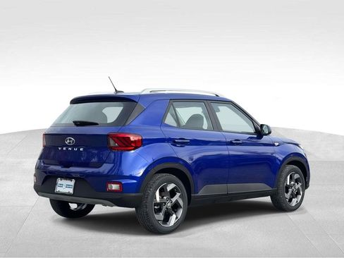 New 2026 Hyundai Venue SEL image 4