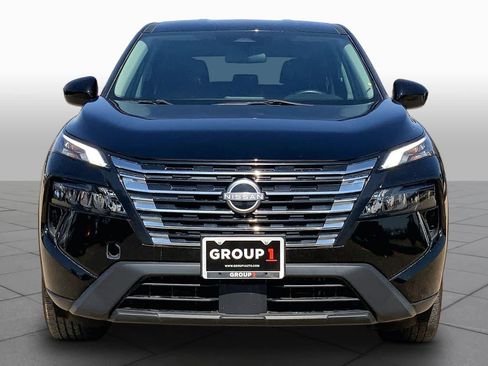 Used 2024 Nissan Rogue SV FWD image 4