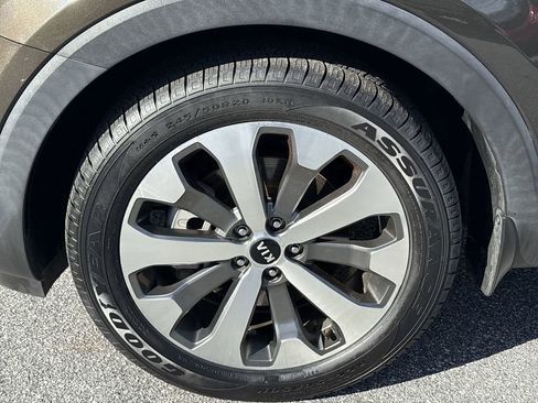 Used 2020 Kia Telluride S image 34