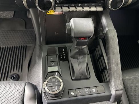 New 2024 Toyota Tacoma TRD Off-Road image 21