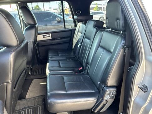 Used 2015 Ford Expedition EL Limited w/ Equipment Group 301A AWD/4WD image 15