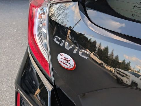 Used 2017 Honda Civic EX image 8