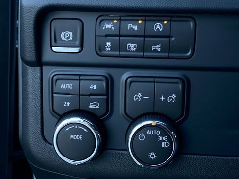 New 2026 Chevrolet Tahoe LS w/ LPO, Dark Essentials Package image 20