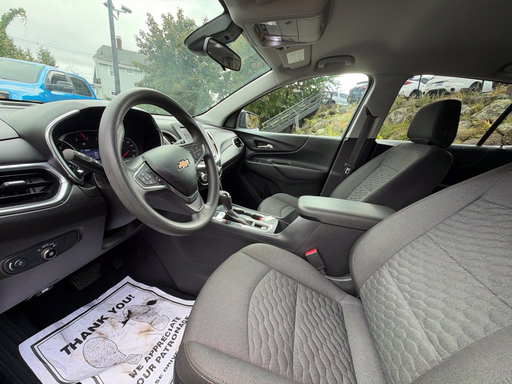 Used 2020 Chevrolet Equinox LT AWD/4WD image 16