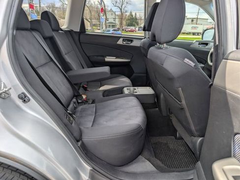 Used 2010 Subaru Forester 2.5X Premium image 17