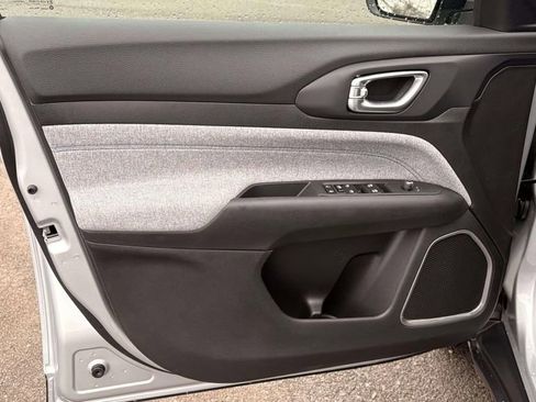New 2026 Jeep Compass Latitude AWD/4WD image 22