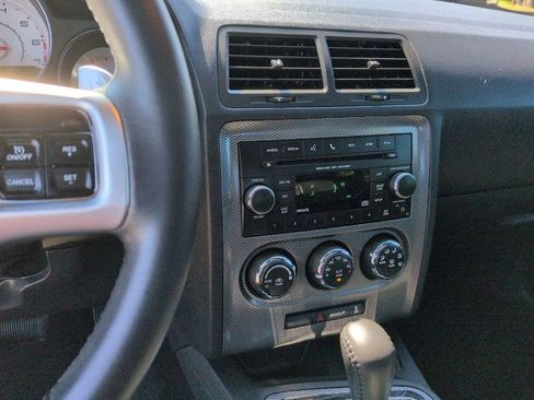 Used 2013 Dodge Challenger R/T w/ Electronics Convenience Group RWD image 17