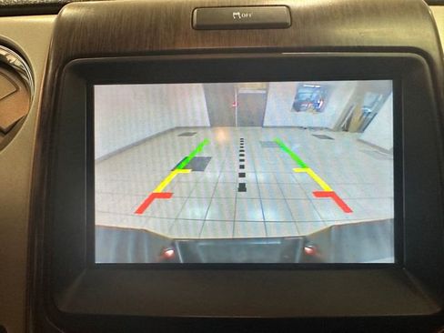 Used 2013 Ford F150 Lariat w/ Luxury Equipment Group AWD/4WD image 6
