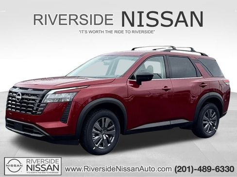 New 2026 Nissan Pathfinder SV AWD/4WD image 1