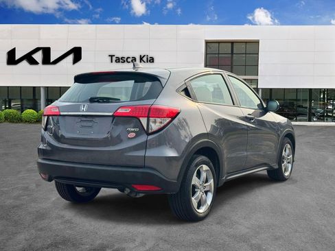 Used 2019 Honda HR-V LX image 4