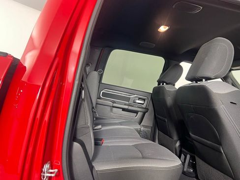 Used 2024 RAM 2500 Big Horn w/ Bed Utility Group image 30