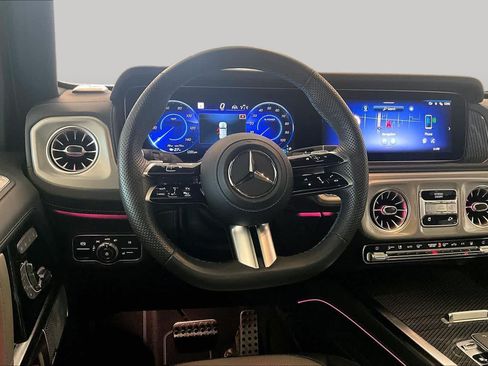 Used 2025 Mercedes-Benz G 580 w/ EQ Technology image 16