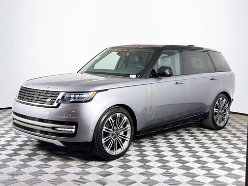 New 2025 Land Rover Range Rover Long Wheelbase SE image 1