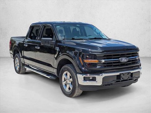 Certified 2025 Ford F150 XLT w/ Equipment Group 301A Standard AWD/4WD image 3
