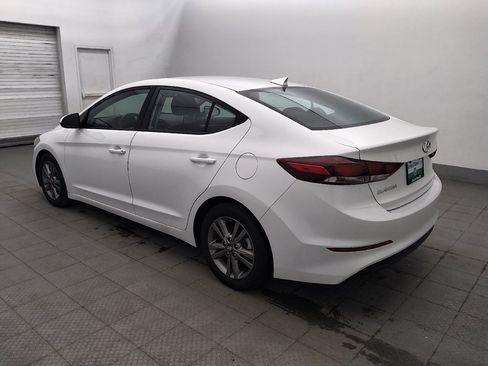 Used 2018 Hyundai Elantra SEL FWD image 3