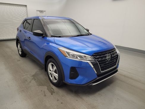 Used 2021 Nissan Kicks S FWD image 13