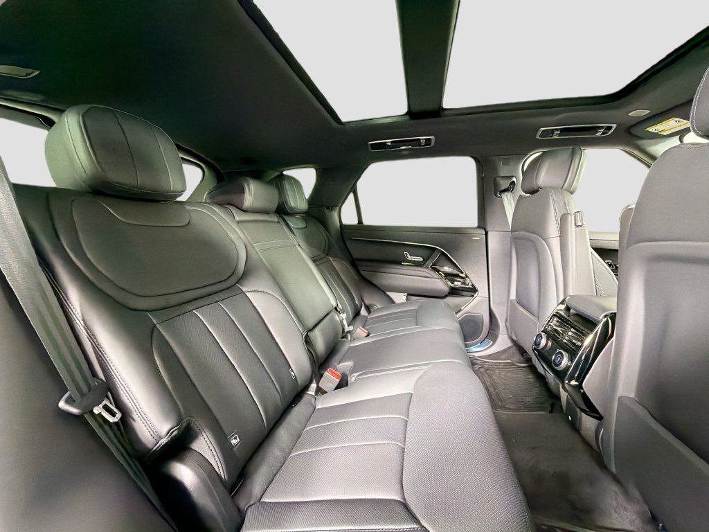 New 2026 Land Rover Range Rover Sport Dynamic SE AWD/4WD image 29