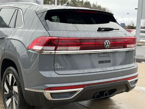 New 2026 Volkswagen Atlas Cross Sport SEL image 15