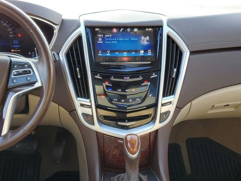 Used 2016 Cadillac SRX Luxury image 26