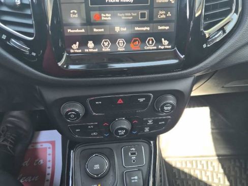 Used 2018 Jeep Compass Limited AWD/4WD image 7