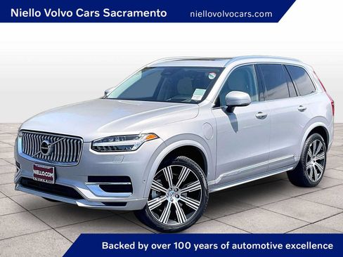 Used 2023 Volvo XC90 T8 Ultimate AWD/4WD image 1