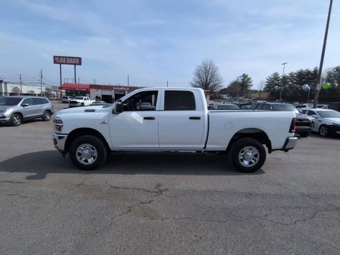 New 2026 RAM 2500 Tradesman AWD/4WD image 5