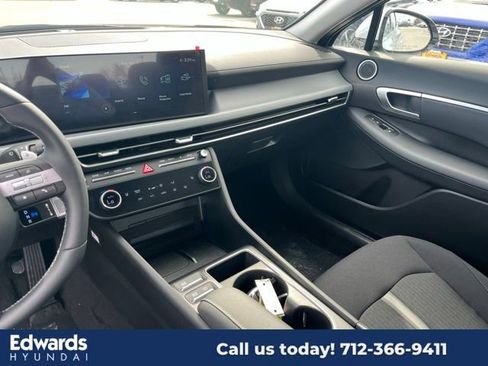 New 2025 Hyundai Sonata SEL image 17