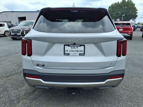 Used 2025 Kia Sorento SX Prestige AWD/4WD image 5