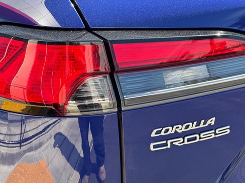 Certified 2024 Toyota Corolla Cross XLE w/ Convenience Package image 36