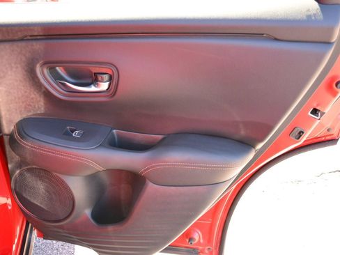 Used 2024 Honda HR-V Sport image 17