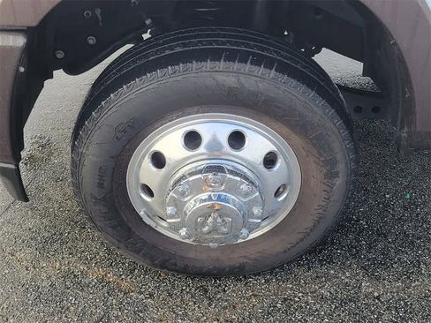 Used 2023 RAM 3500 Limited image 10