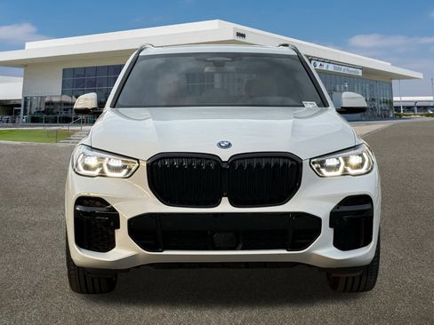 Certified 2023 BMW X5 xDrive45e w/ Executive Package image 3