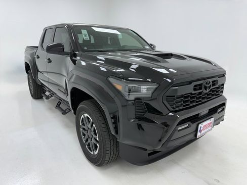 New 2026 Toyota Tacoma TRD Sport image 2