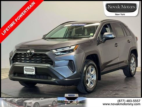 Used 2024 Toyota RAV4 XLE w/ Convenience Package AWD/4WD image 4